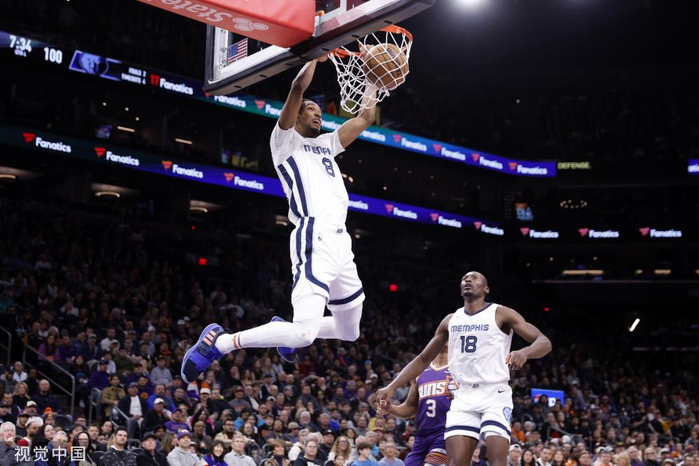 是年轻球队 是年轻球队