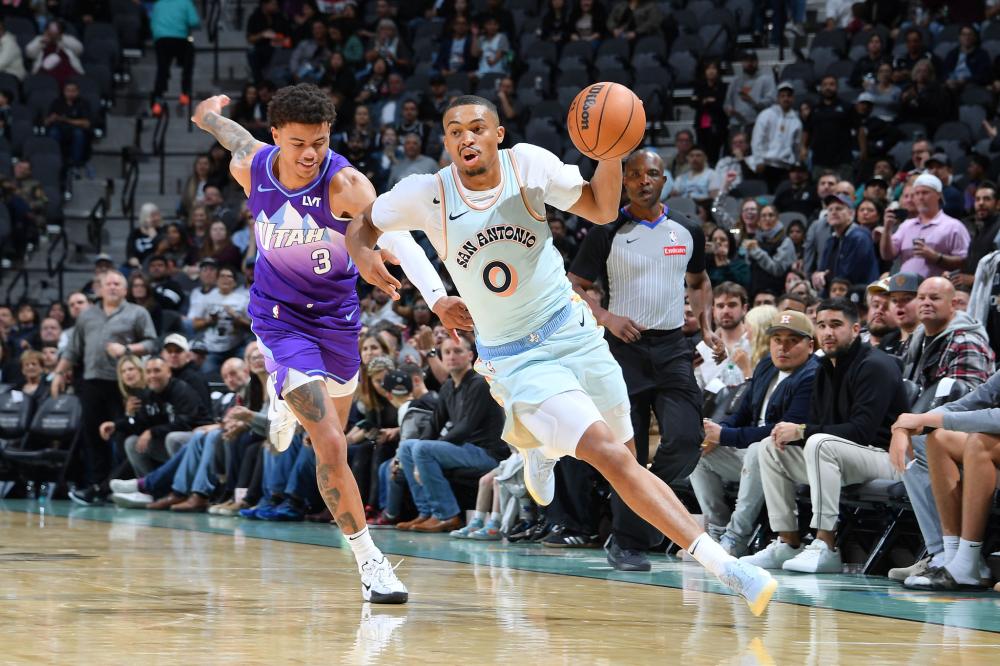 湛球技的完 湛球技的完