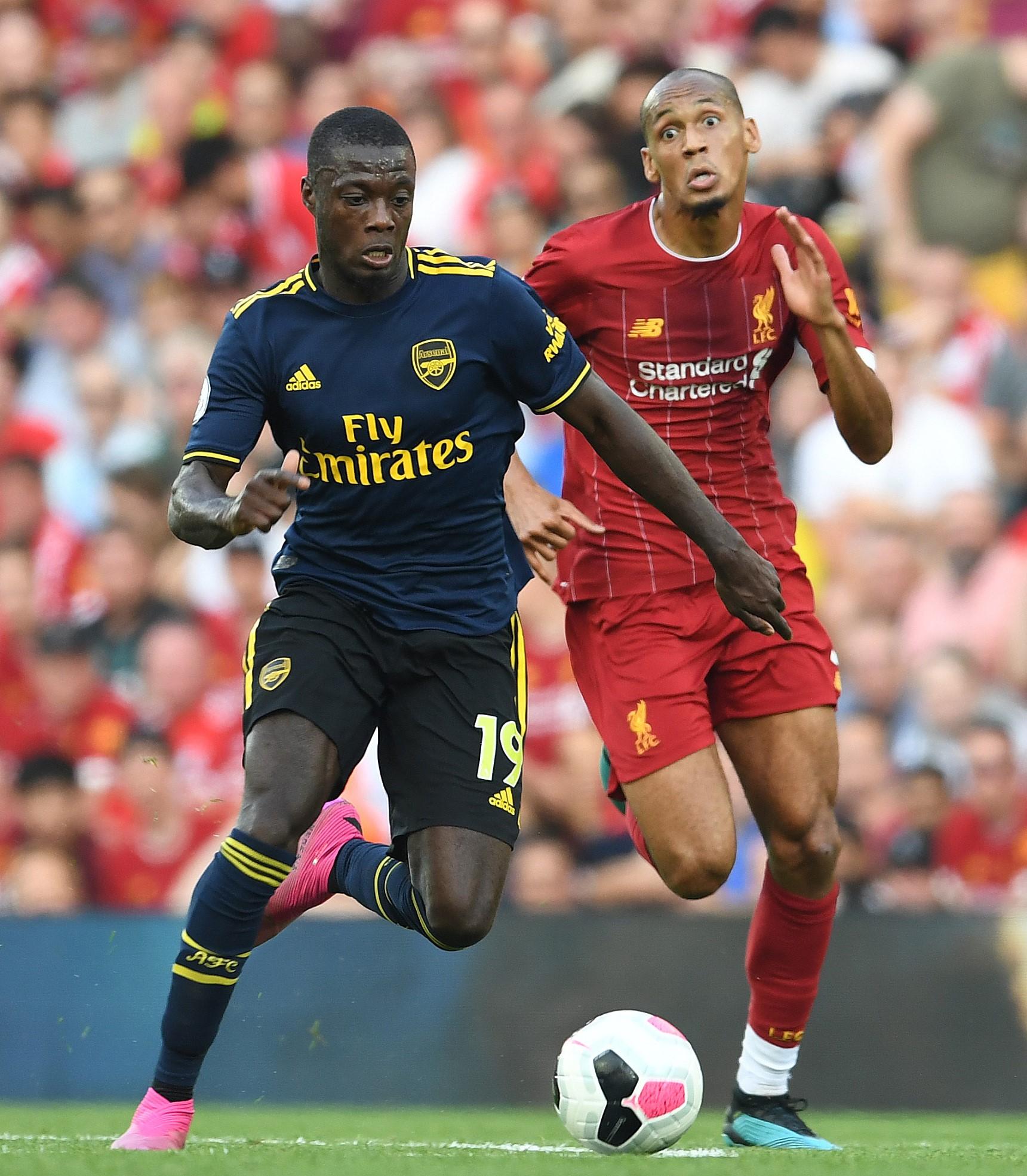 球迷们期待 球迷们期待